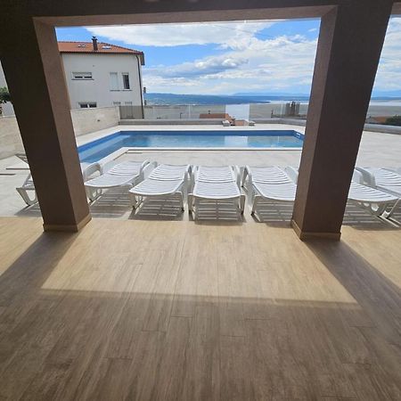 Apartment Ankica Crikvenica Eksteriør bilde